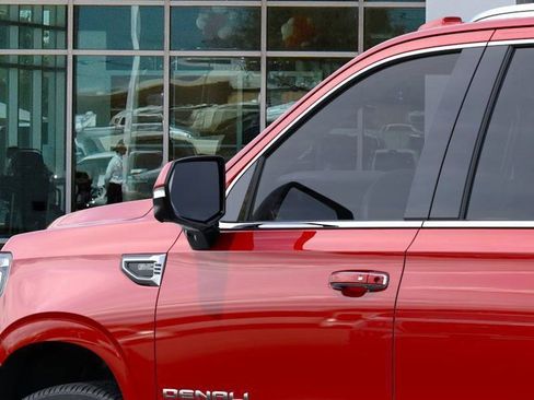 New 2026 GMC Yukon XL Denali w/ Sun & Power Step Package AWD/4WD image 12