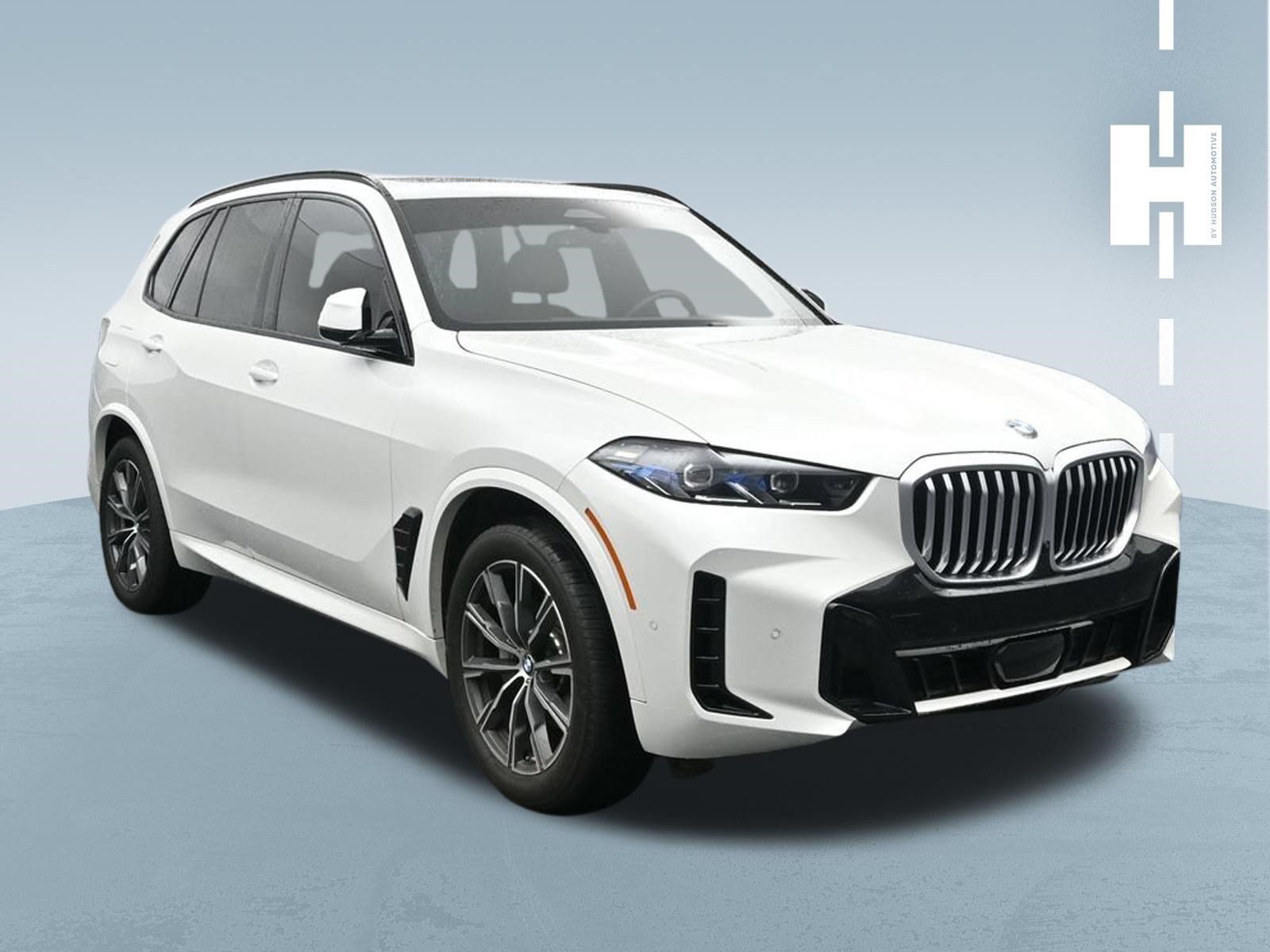 Used 2025 BMW X5 xDrive40i w/ M Sport Package AWD/4WD image 2
