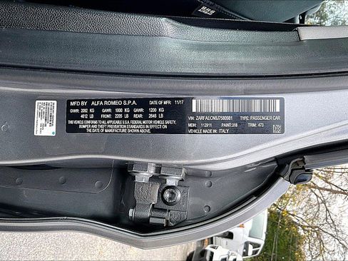 Used 2018 Alfa Romeo Giulia Ti Sport w/ Quick Order Package 22U Sport image 32