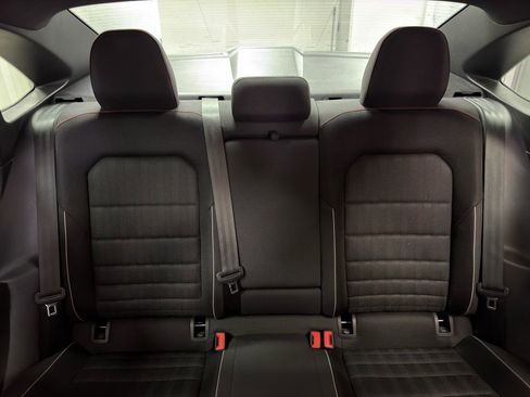 Used 2021 Volkswagen Jetta GLI image 33