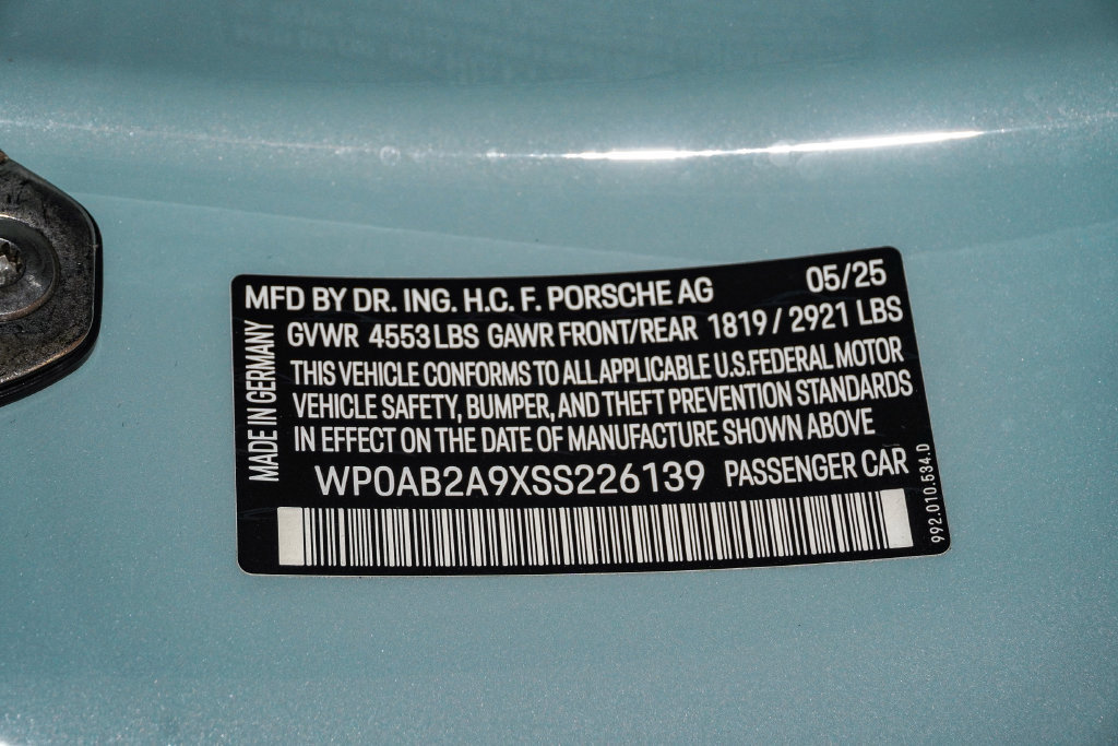 Certified 2025 Porsche 911 Carrera 4 GTS AWD/4WD image 34