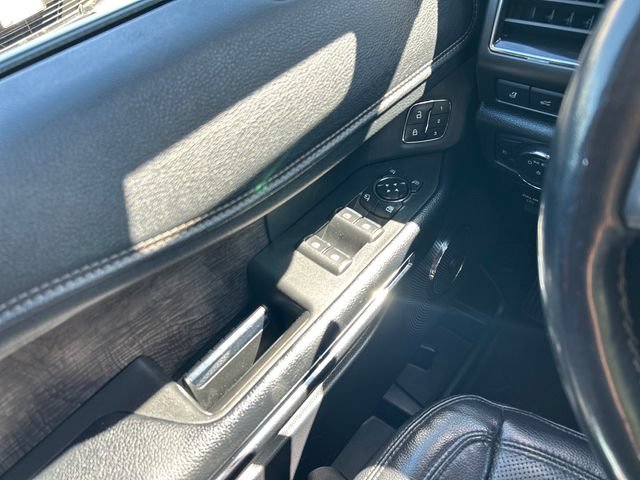 Used 2021 Ford Expedition Max Limited AWD/4WD image 12