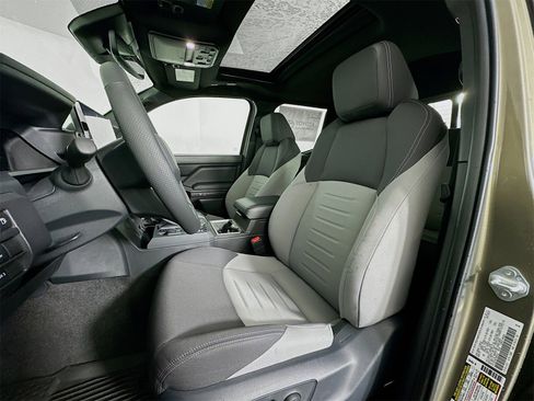 New 2025 Toyota Tacoma TRD Off-Road image 22