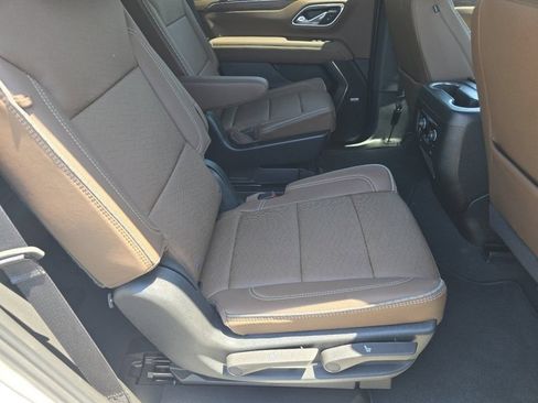 Used 2024 Chevrolet Tahoe High Country AWD/4WD image 22