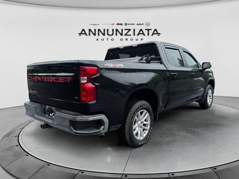 Used 2022 Chevrolet Silverado 1500 LT AWD/4WD image 5