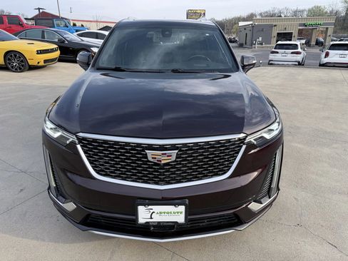 Used 2020 Cadillac XT6 Premium Luxury image 9