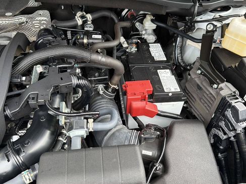 Used 2025 Toyota Grand Highlander FWD image 36