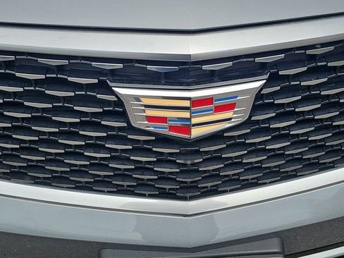 Used 2025 Cadillac XT6 Premium Luxury AWD/4WD image 35