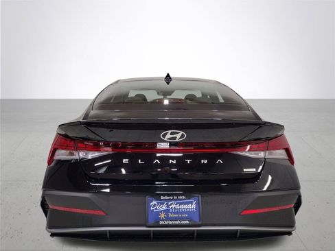 New 2026 Hyundai Elantra Sport image 11