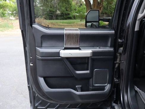 Used 2021 Ford F250 Lariat AWD/4WD image 23