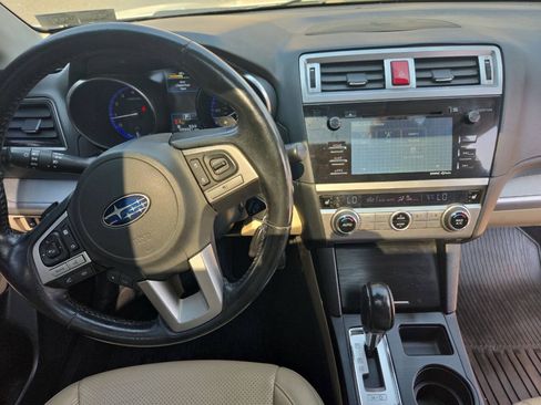 Used 2015 Subaru Outback 2.5i Premium AWD/4WD image 31