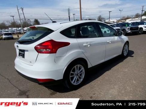 Used 2018 Ford Focus SE image 10