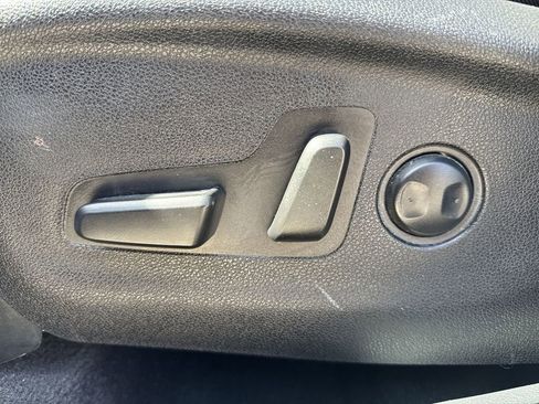 Used 2016 Kia Sorento FWD w/ LX Convenience Package image 12