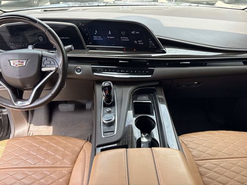 Used 2021 Cadillac Escalade Sport w/ Driver Assist Tech Package AWD/4WD image 31