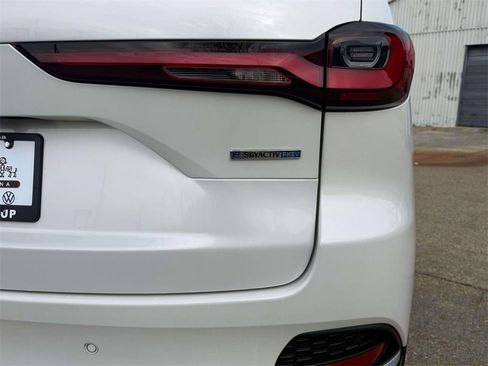 Certified 2025 MAZDA CX-70 Plug-In Hybrid w/ Premium Plus image 8