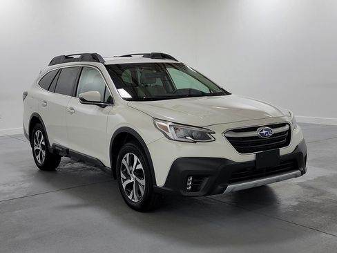 Used 2021 Subaru Outback Limited XT w/ Popular Package #2 AWD/4WD image 2