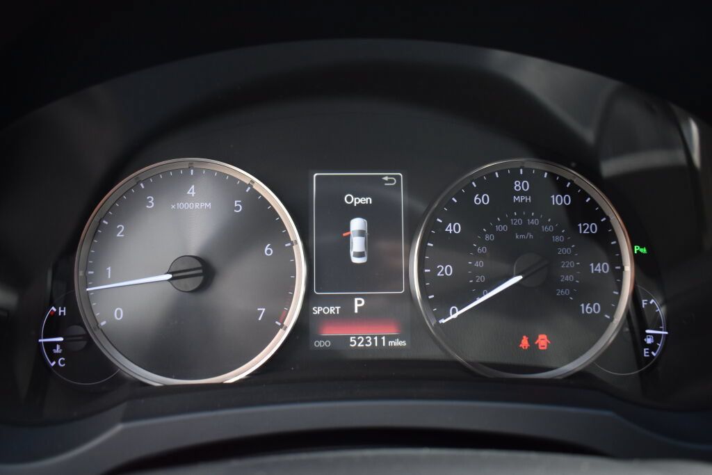 Used 2019 Lexus IS 300 AWD w/ Navigation Package image 10