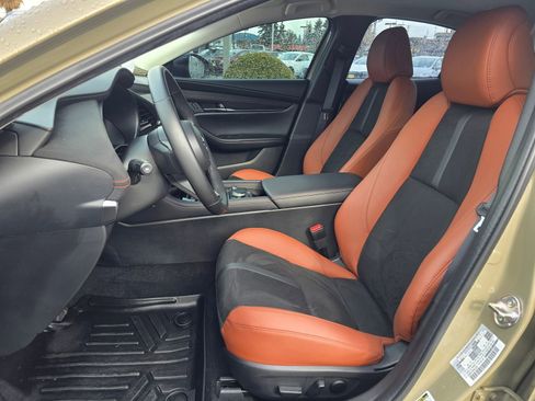 Used 2024 MAZDA MAZDA3 s image 22