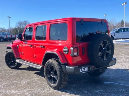 Used 2021 Jeep Wrangler Unlimited Sahara image 26