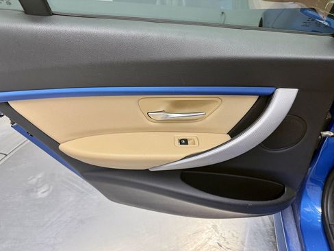 Used 2017 BMW 330i xDrive Sedan image 17