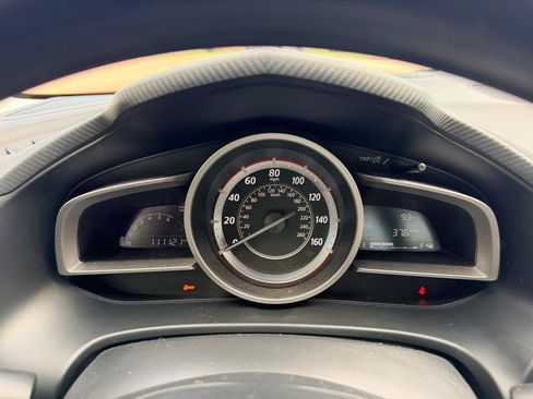 Used 2016 MAZDA MAZDA3 i Sport FWD image 19