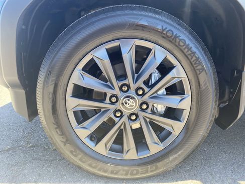 Used 2025 Toyota Land Cruiser AWD/4WD image 10