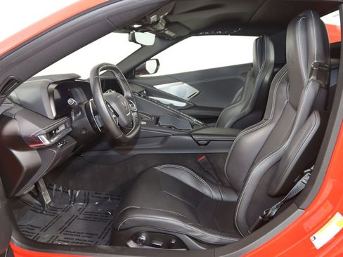Used 2023 Chevrolet Corvette Stingray Preferred Conv w/ Z51 Performance Package RWD image 14