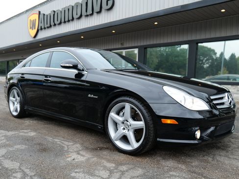 Used 2007 Mercedes-Benz CLS 63 AMG w/ P2 Pkg image 91