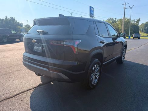 New 2027 Chevrolet Equinox LT AWD/4WD image 8