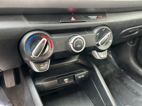 Used 2023 Kia Rio S image 20
