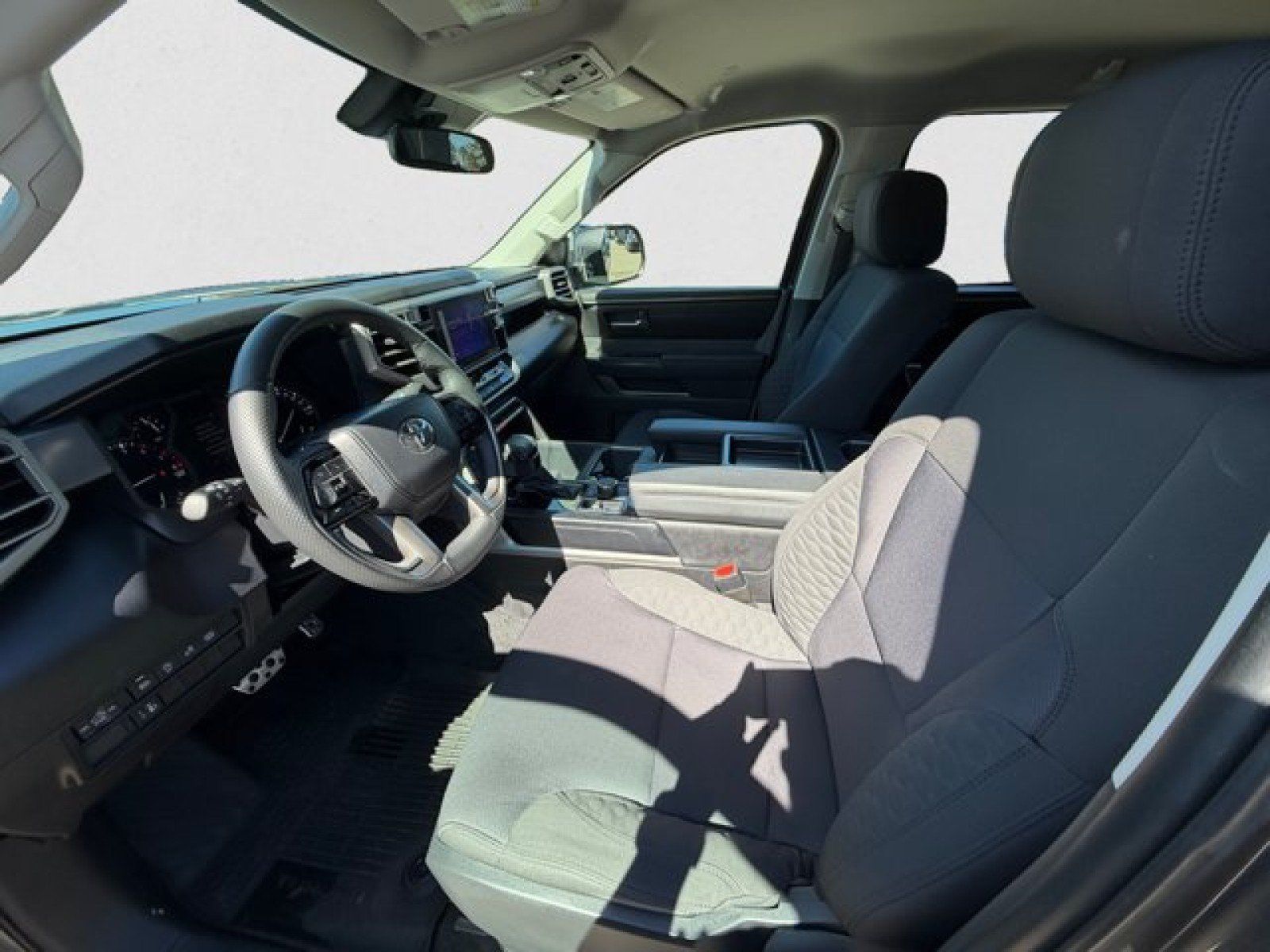 Used 2024 Toyota Tundra SR5 w/ TRD Off-Road Package AWD/4WD image 10