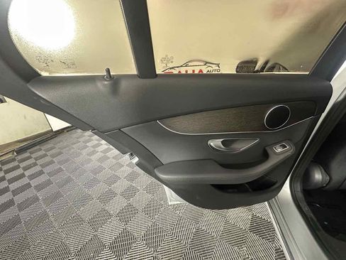 Used 2020 Mercedes-Benz C 300 Sedan image 17