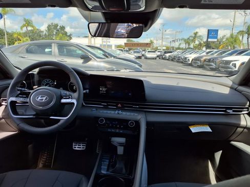 New 2025 Hyundai Elantra SEL w/ Cargo Package image 14