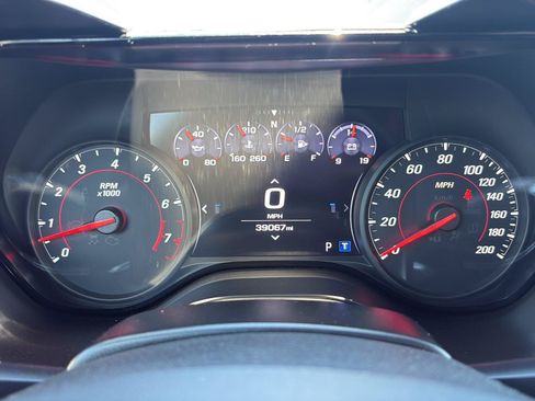 Used 2020 Chevrolet Camaro SS RWD image 19