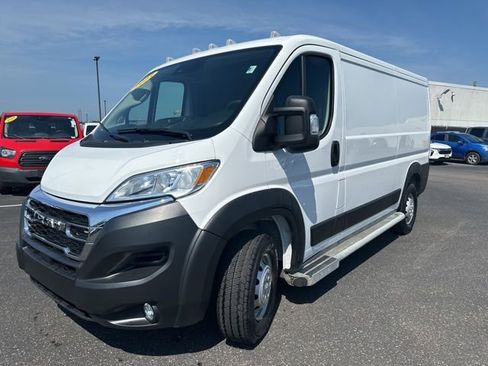 Used 2023 RAM ProMaster 2500 image 3