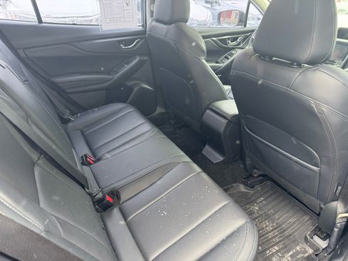 Used 2019 Subaru Impreza 2.0i Limited image 12
