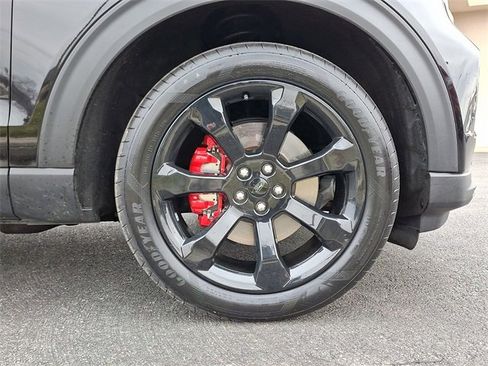 Used 2022 Ford Explorer ST w/ Equipment Group 401A image 8