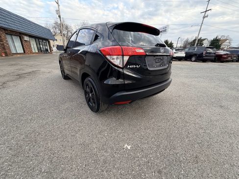 Used 2019 Honda HR-V LX image 33