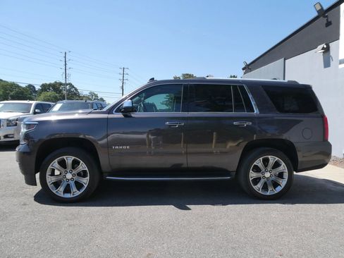 Used 2017 Chevrolet Tahoe Premier AWD/4WD image 9