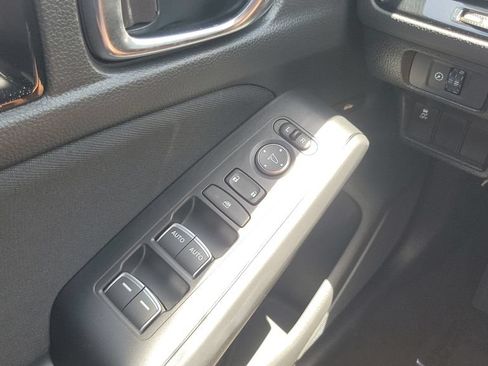 Used 2025 Honda Civic Sport image 19