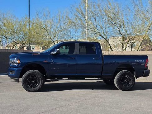 Used 2021 RAM 2500 Big Horn w/ Night Edition image 6