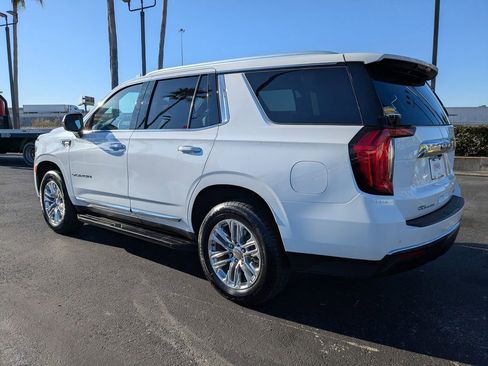 Used 2024 GMC Yukon SLT image 6