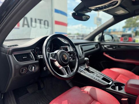 Used 2017 Porsche Macan S AWD/4WD image 44