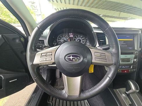 Used 2010 Subaru Legacy 3.6R Limited AWD/4WD image 10
