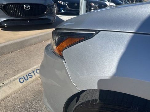Used 2019 Nissan Altima 2.5 SR FWD image 6