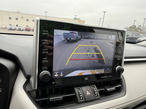 Certified 2022 Toyota RAV4 XLE Premium image 9