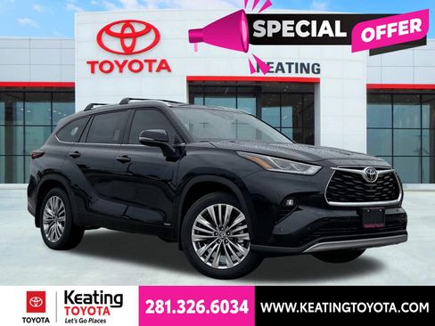 New 2026 Toyota Highlander Platinum AWD/4WD image 1