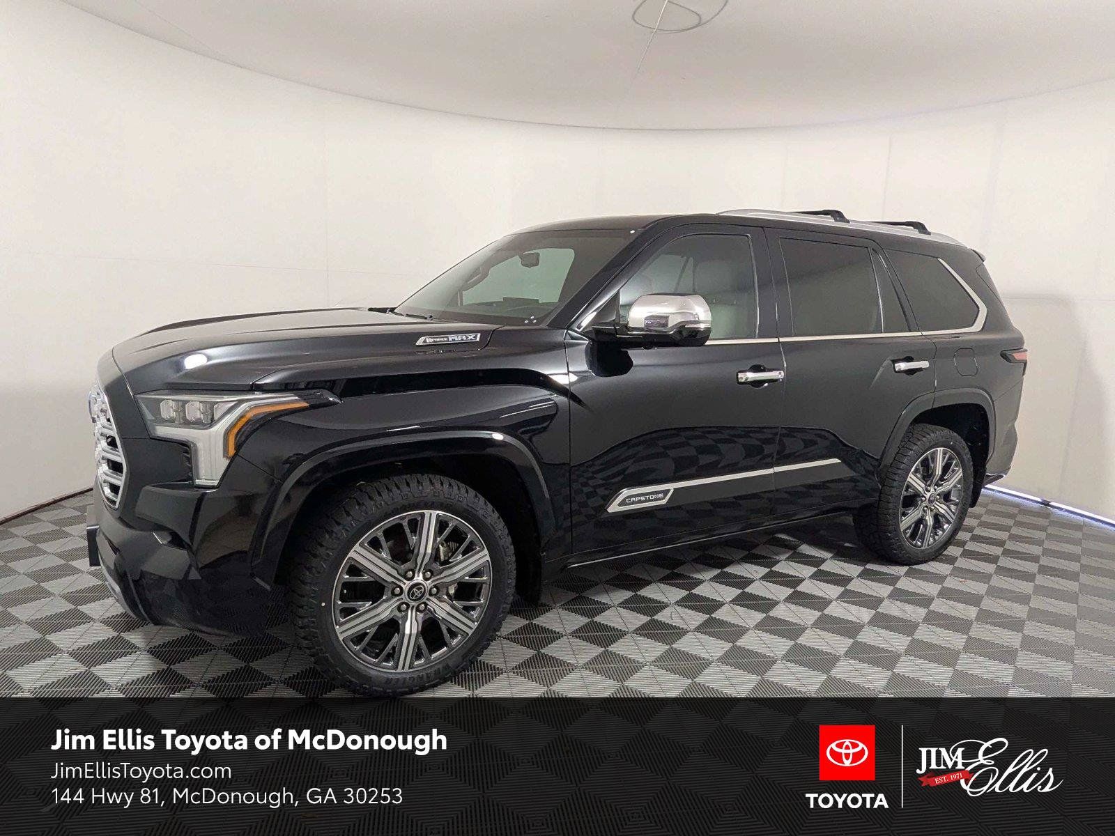 Used 2023 Toyota Sequoia Capstone AWD/4WD image 1