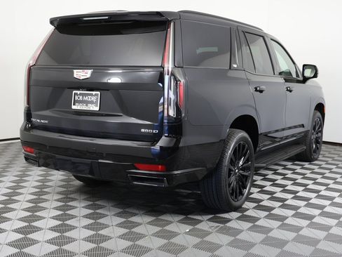 Used 2024 Cadillac Escalade Sport image 5