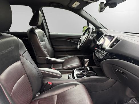 Used 2019 Honda Ridgeline Black Edition image 16